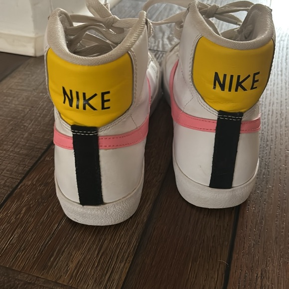 Nike blazers custom color - Picture 2 of 5